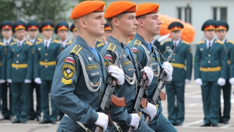 Информация для выпускников школ!. Информация для выпускников школ!.